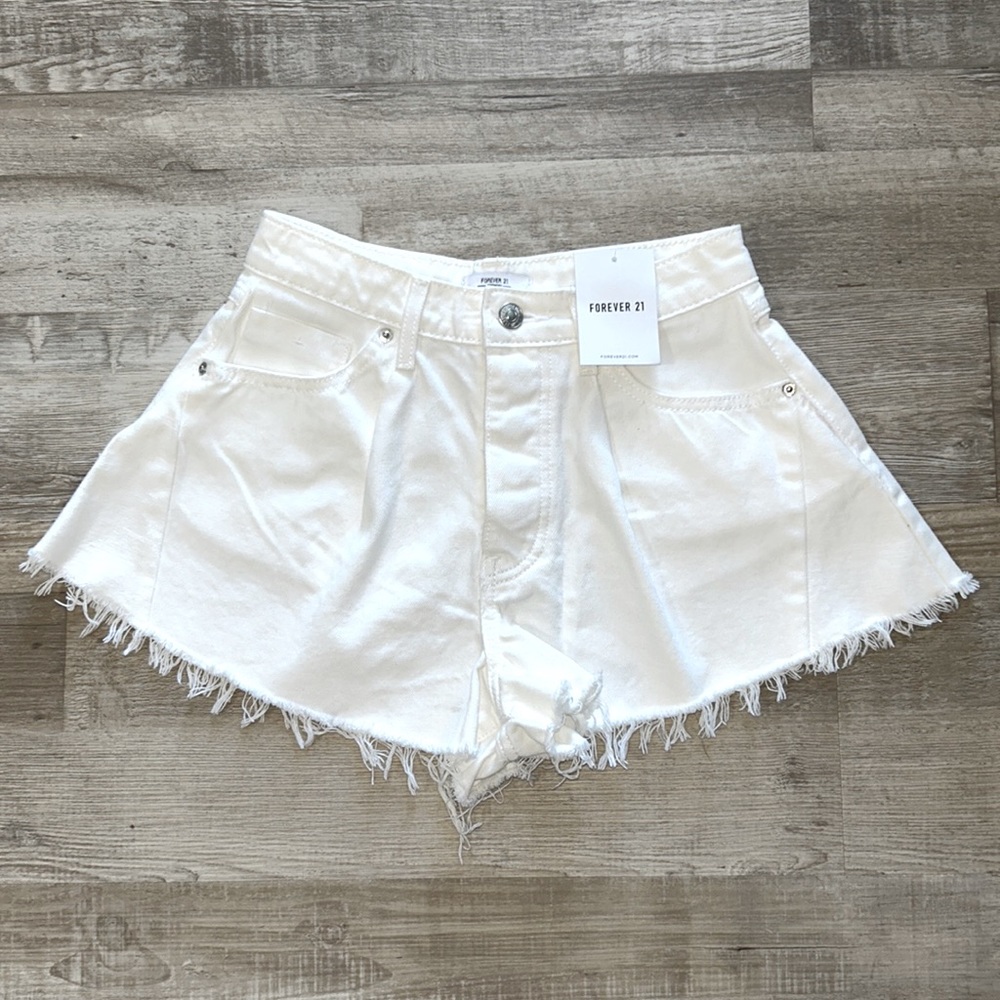 BRAND NEW - FOREVER21 Premium High Waisted Vintage Shorts